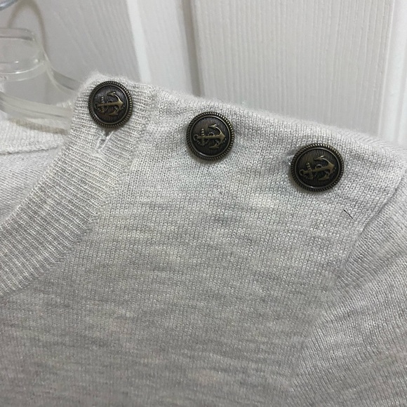 J. Crew Sweater Women’s Size Medium Gray Merino Wool Blend Sweater - Picture 3 of 5